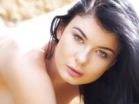 LUCY LI -3