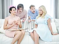 Rachael Cavalli,  Penny Barber - The Queens of Cream