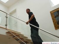 Nikki Benz - Hot And Sexy Nikki Benz Shows You How It's Done