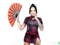 Luna Luxe, Kona Jade - Caught, Stuck, and Fucked