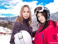 Alice Flore , Erika Mori