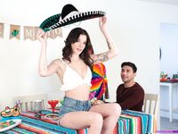 Jade Maris - Let Me Stuff Your Pinata Stepsis