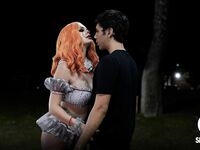 Emily Thorne - Especial De Halloween - Sexy Payasita De Terr