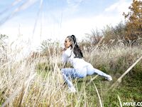 Lexi Dona - Pulling More Than Hamstrings