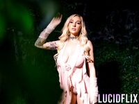 Kendra Sunderland - Nightshade