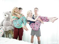 Celestina Blooms, Gia Dibella - Double Dare Dick Down