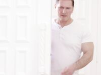 Savannah Bond - Makes Use of Glass Dildo and Cock to Stretch