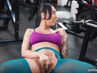 Kona Jade - Squirt The Sweat Away