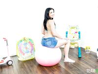 Dre Delevingne - Now That’s How You Show Appreciation