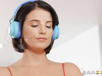 LaSirena69 - Caught Your Whaletail