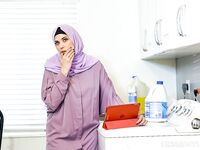 Anna Cummings - If He Wont Fuck You I Will