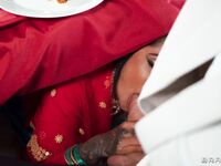 Yasmina Khan - The Bengali Dinner Party