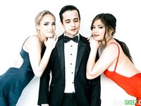 Scarlett Alexis, Riley Jean