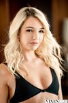 AVERY CRISTY & KENNA JAMES - (VIXEN) Uncontrollable