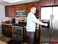 Julia Ann [MFHM] Jun 14, 2022R