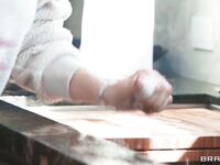 Alexis Fawx - A Good Milf's Bad Secret