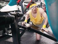 Kona Jade - Squirt The Sweat Away