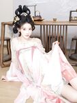 Chinese girl naked photo collection
