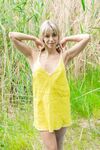 Avery - Naked outdoors