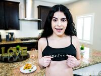 Angel Gostosa - Making Her Vibrate