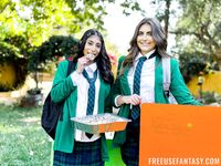 Selina Bentz,  Sona Bella - Nerdy Girls Book And Fuck Club