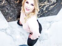 Riley Reign, Kenzie Love - I Don't Like Your Girlfriend