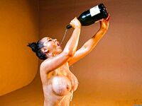 Nikki Benz - Break The Internet... For Real This Time