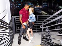 Karla Kush, Jamal Right