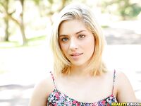 Shyla Jennings, Lia Lor & Cassie Laine