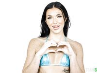 Dre Delevingne - Now That’s How You Show Appreciation