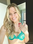 Avery Cristy Only fans