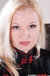 Hot Mom Heidi Hanson Fucks A Big Young Cock
