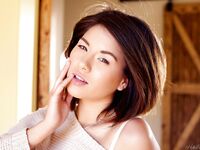 Shyla Jennings - 31