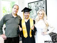 Slimthick Vic - Summa Cum Laude