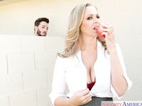 Julia Ann [MFST] Jan 11, 2018