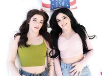 Jade Maris, Vanessa Marie - Sharing Stepbros Bed