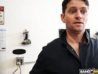 Gabbie Carter And Kailani Kai – MILF and Teen Fuck Car Man