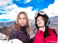 Alice Flore , Erika Mori