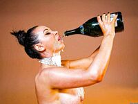 Nikki Benz - Break The Internet... For Real This Time
