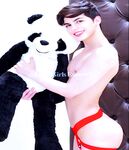 Rowan Saudi Shemale