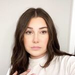 Hannah like to shower suck and fuck