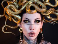 Medusa by Razor Candi