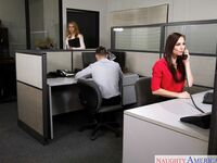 Aidra Fox [NO] Nov 7, 2018