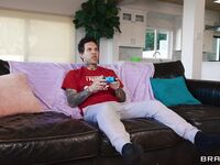 Aubree Valentine, Abigaiil Morris - Horny Cosplay Cutie Fist