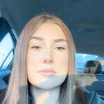Hannah like to shower suck and fuck
