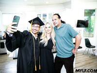 Slimthick Vic - Summa Cum Laude