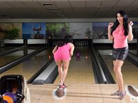 Anissa Kate, Ania Kinski - 2 French Floosies Prepare Each Ot