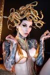 Medusa by Razor Candi