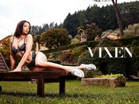 Eve Sweet , Candie Luciani - Creative Translation