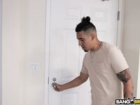 Rose Monroe - Big Ass Realtor Fucked by Tenant